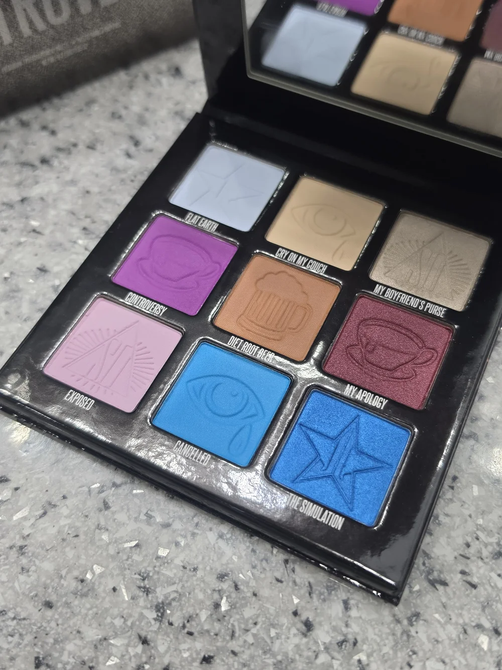 Jeffree Star x Shane Dawson Constroversy Palette